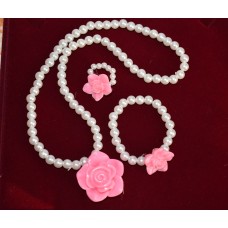 Bērnu rotaslietu komplekts